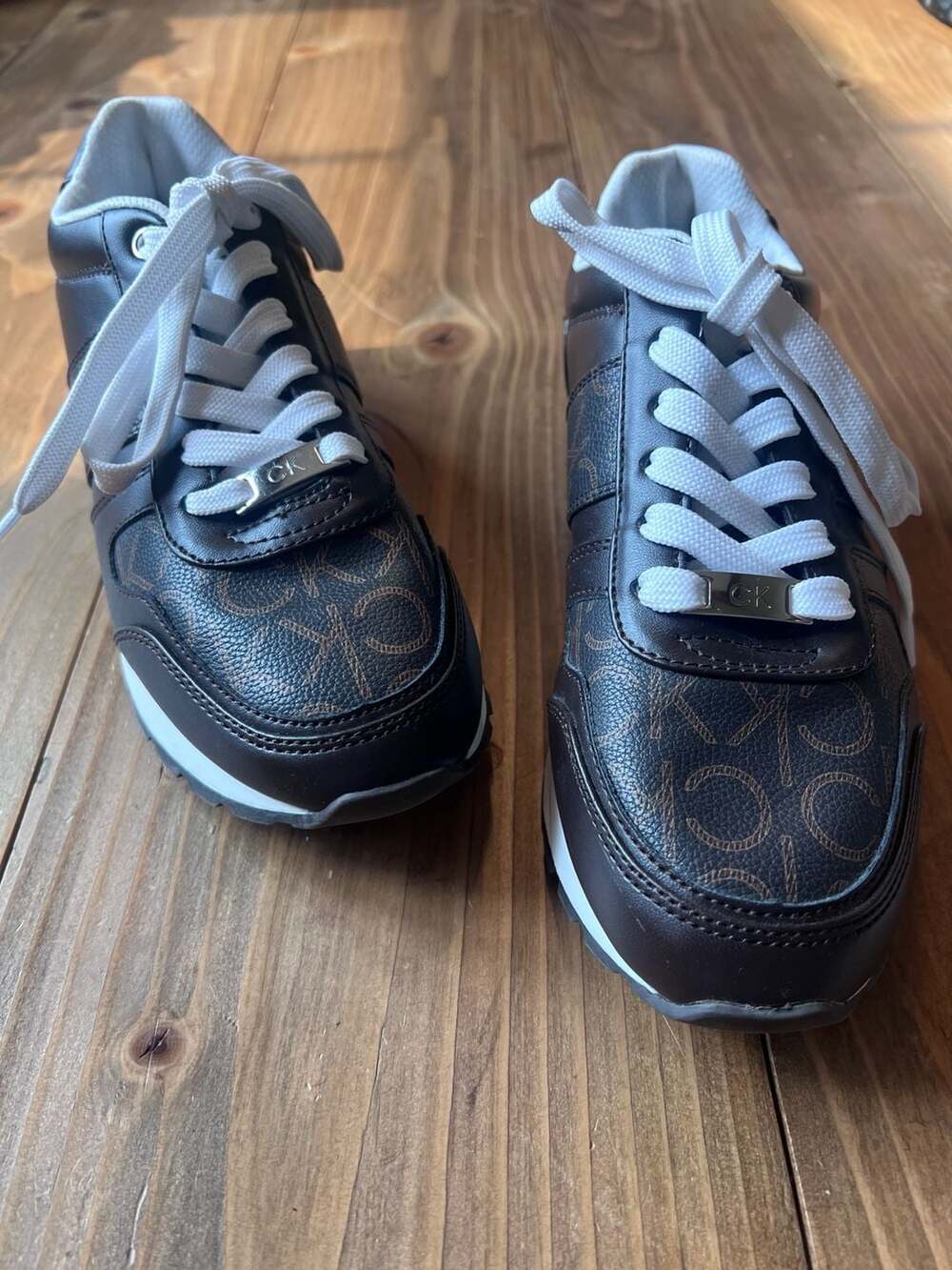 Calvin Klein Women's Gules 2 Logo Sneakers in Espresso NWOT